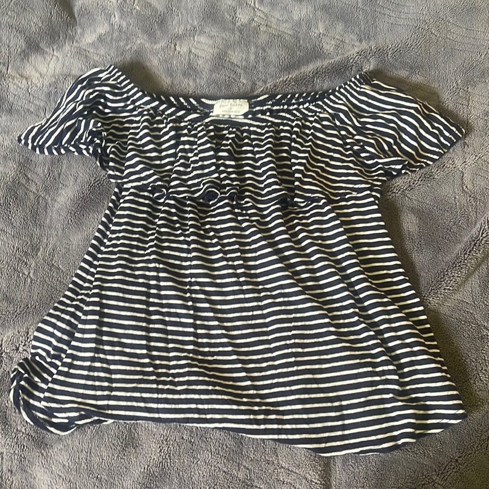 off shoulder ruffle top